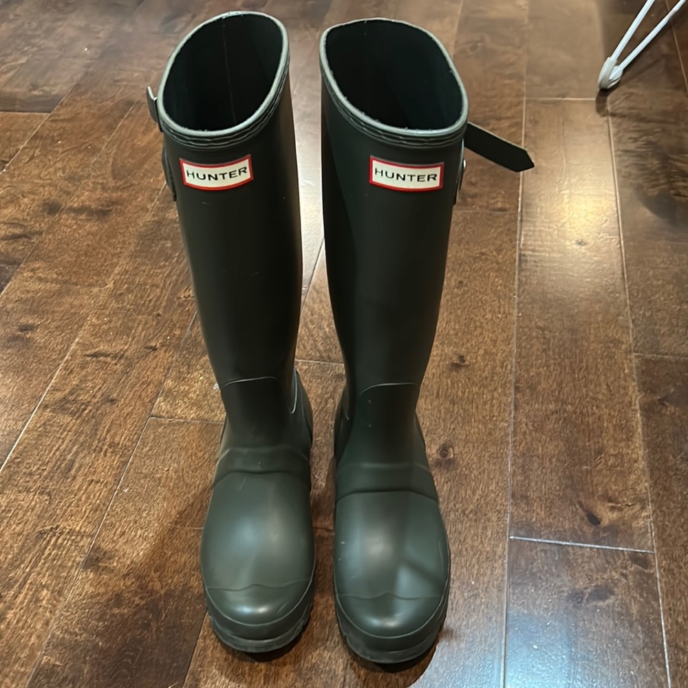 Hunter rain boots